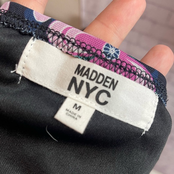 Madden NYC size medium ruched floral mini dress - Picture 6 of 7